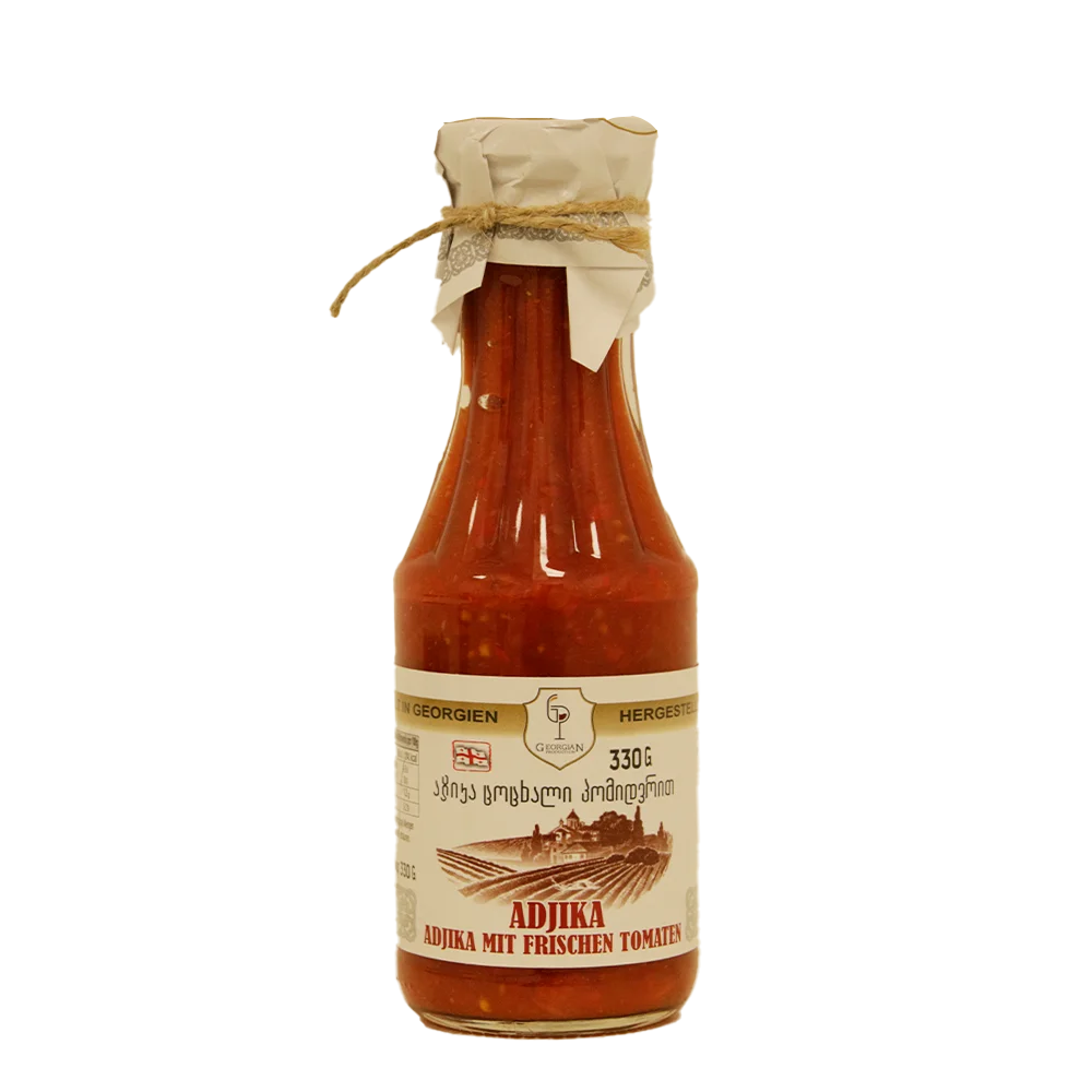 Adjika mit frischen Tomaten